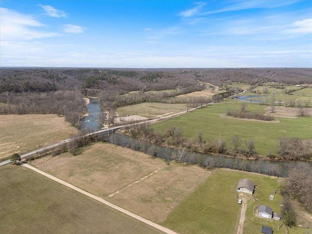 11 Acres of Land for Sale in Siloam Springs, Arkansas