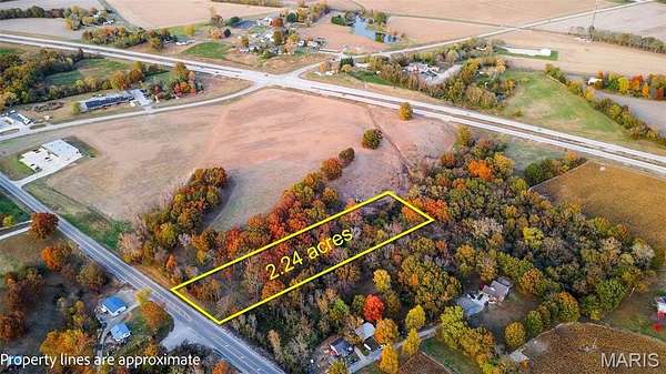 2.24 Acres of Residential Land for Sale in Jerseyville, Illinois