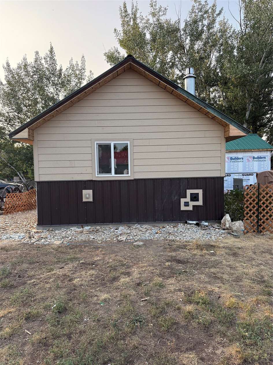 7.7 Acres of Land with Home for Sale in Box Elder, Montana