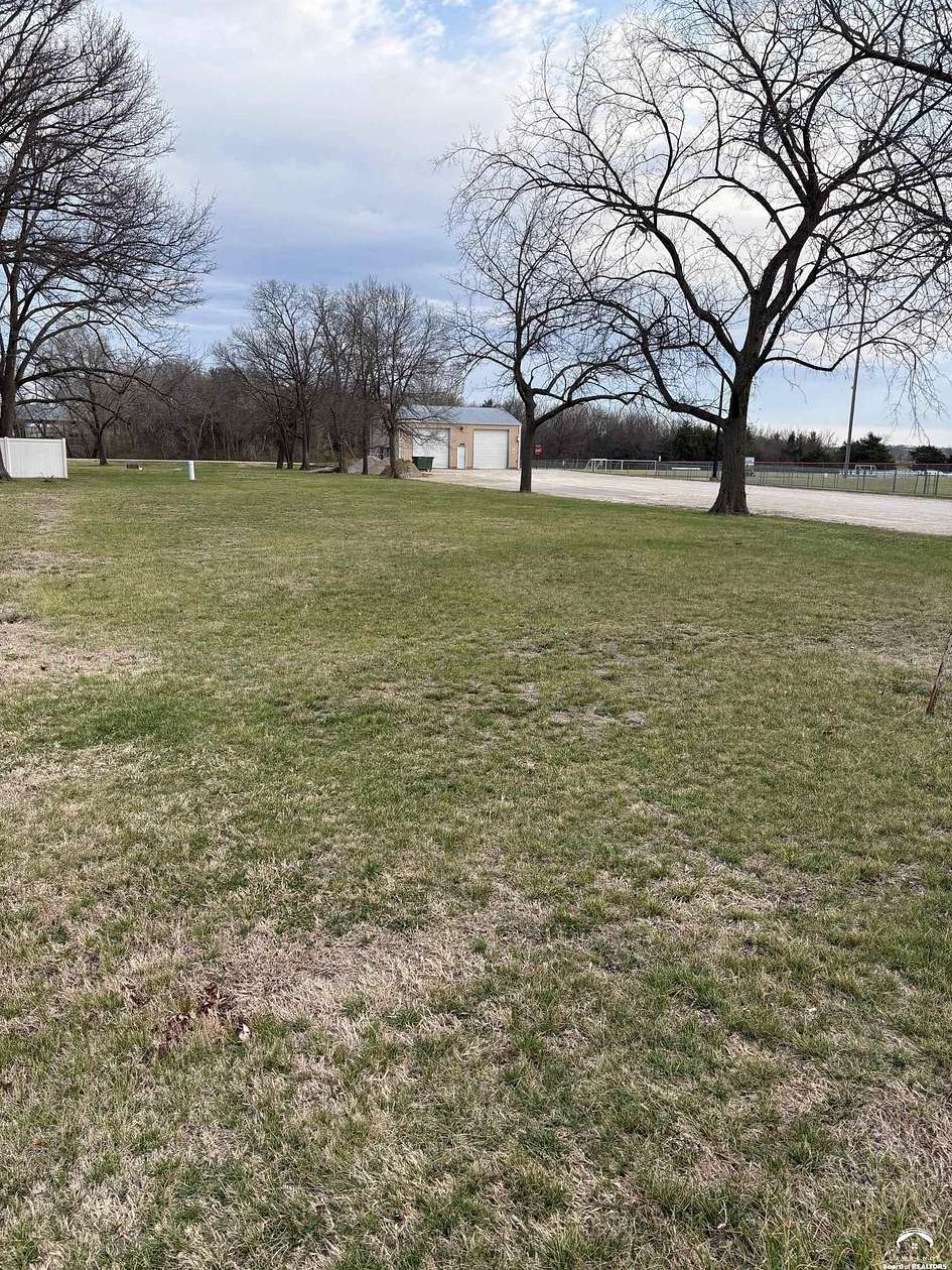 Land for Sale in Overbrook, Kansas