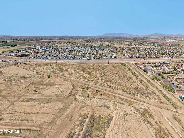 1.5 Acres of Residential Land for Sale in El Paso, Texas