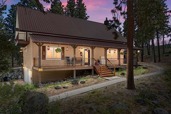 5 Acres of Land with Home for Sale in Hamilton, Montana