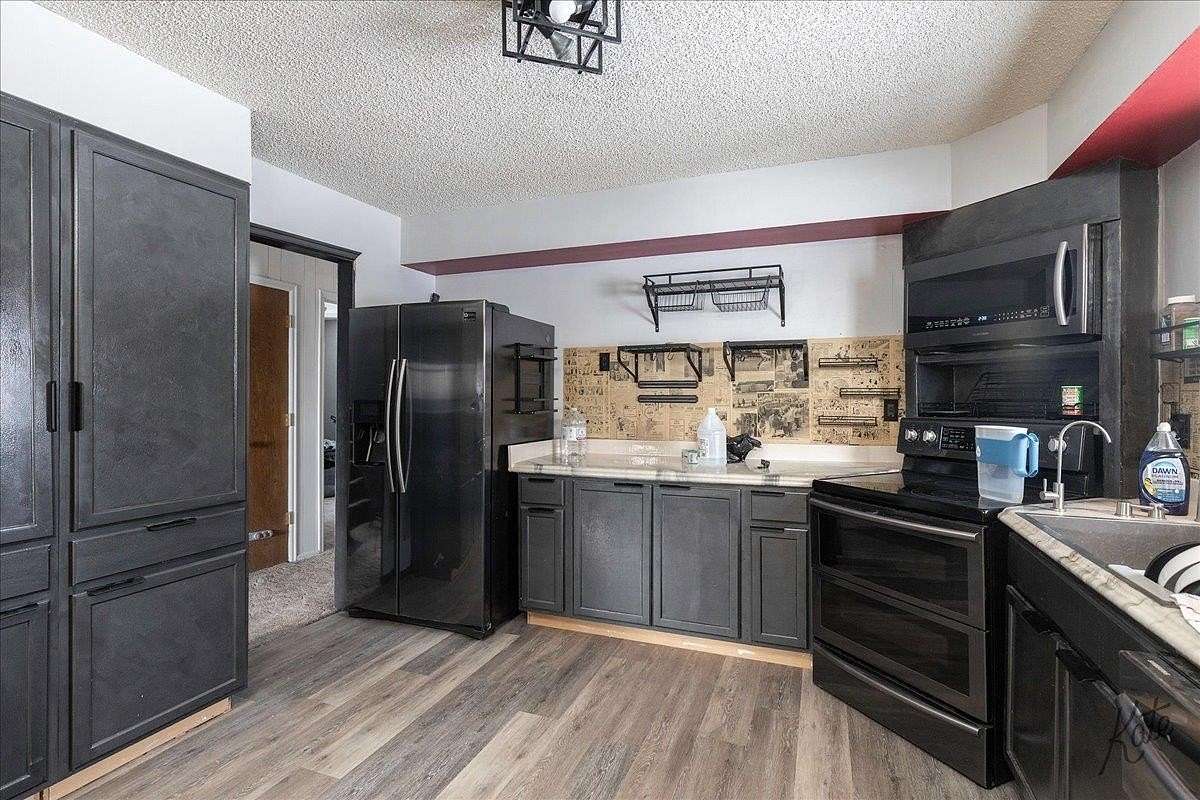 3.1 Acres of Land with Home for Sale in North Pole, Alaska