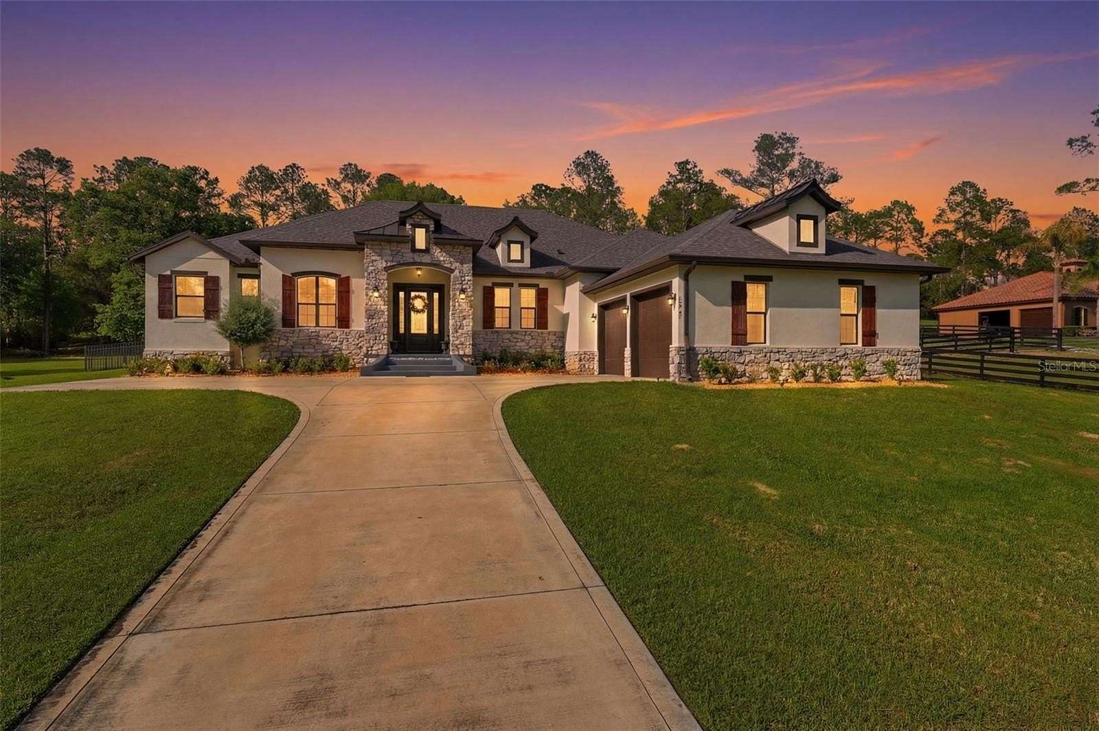 3.25 Acres of Land with Home for Sale in Eustis, Florida