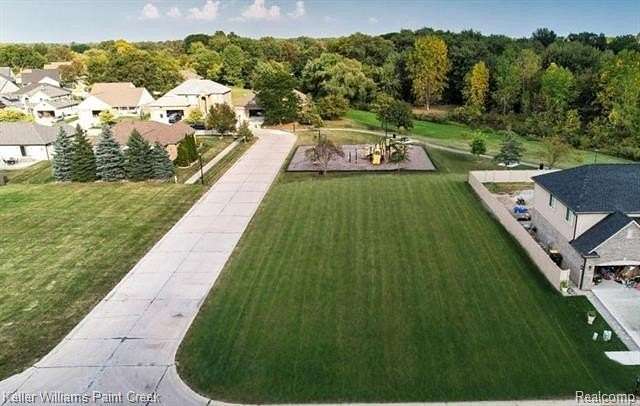 0.26 Acres of Residential Land for Sale in Fraser, Michigan