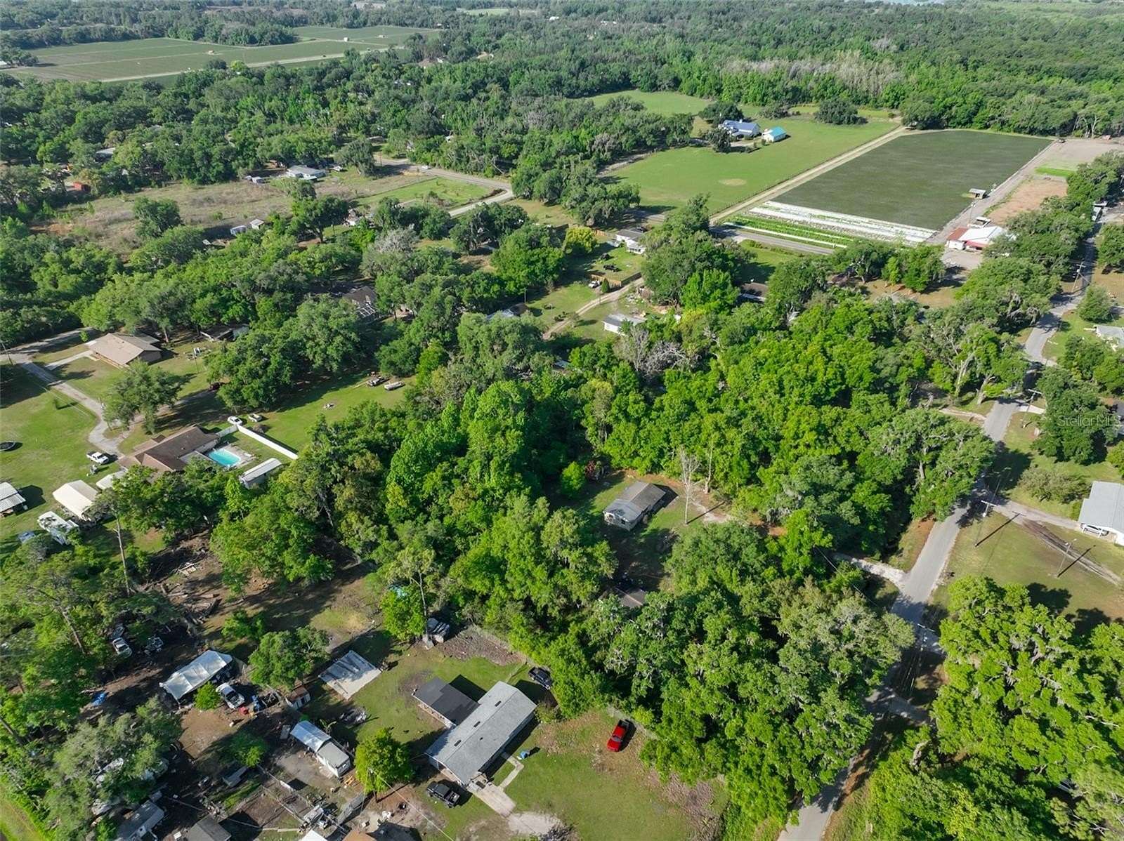 0.91 Acres of Residential Land for Sale in Dover, Florida