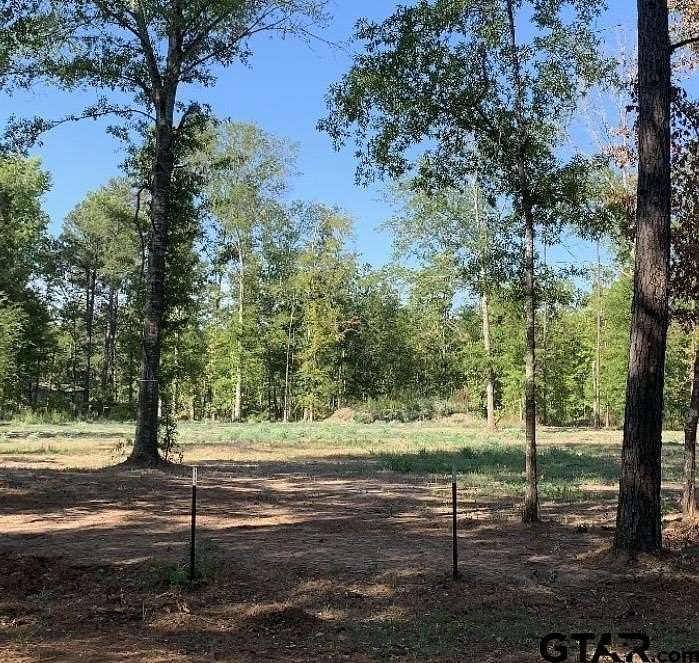0.75 Acres of Residential Land for Sale in Hallsville, Texas