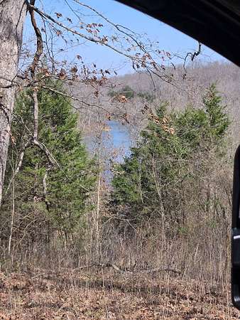 1.5 Acres of Residential Land for Sale in Mammoth Spring, Arkansas