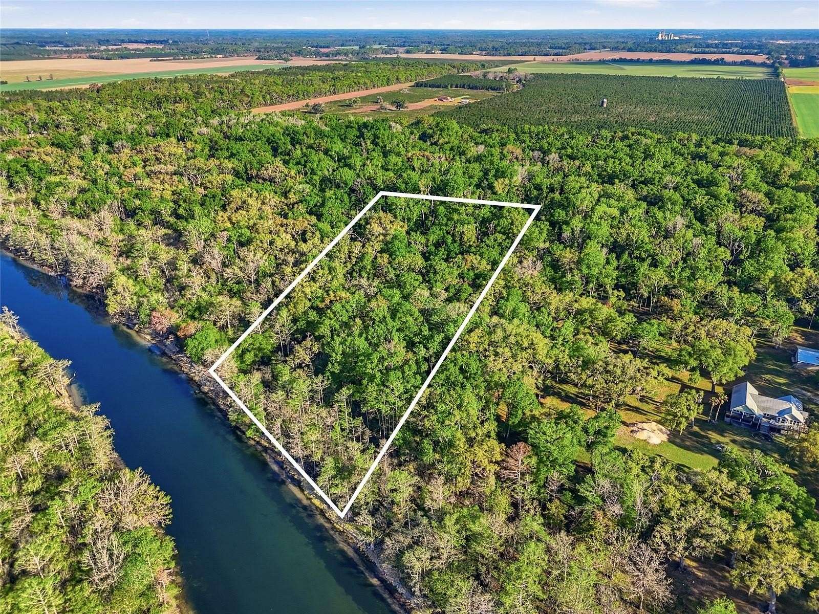 12.6 Acres of Land for Sale in Branford, Florida