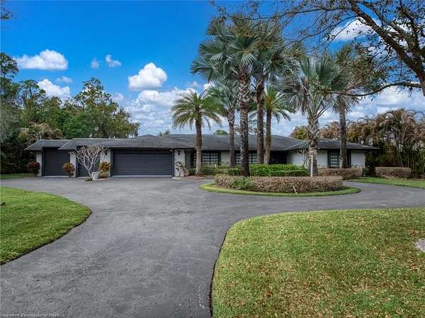 1.7 Acres of Land with Home for Sale in Lake Placid, Florida