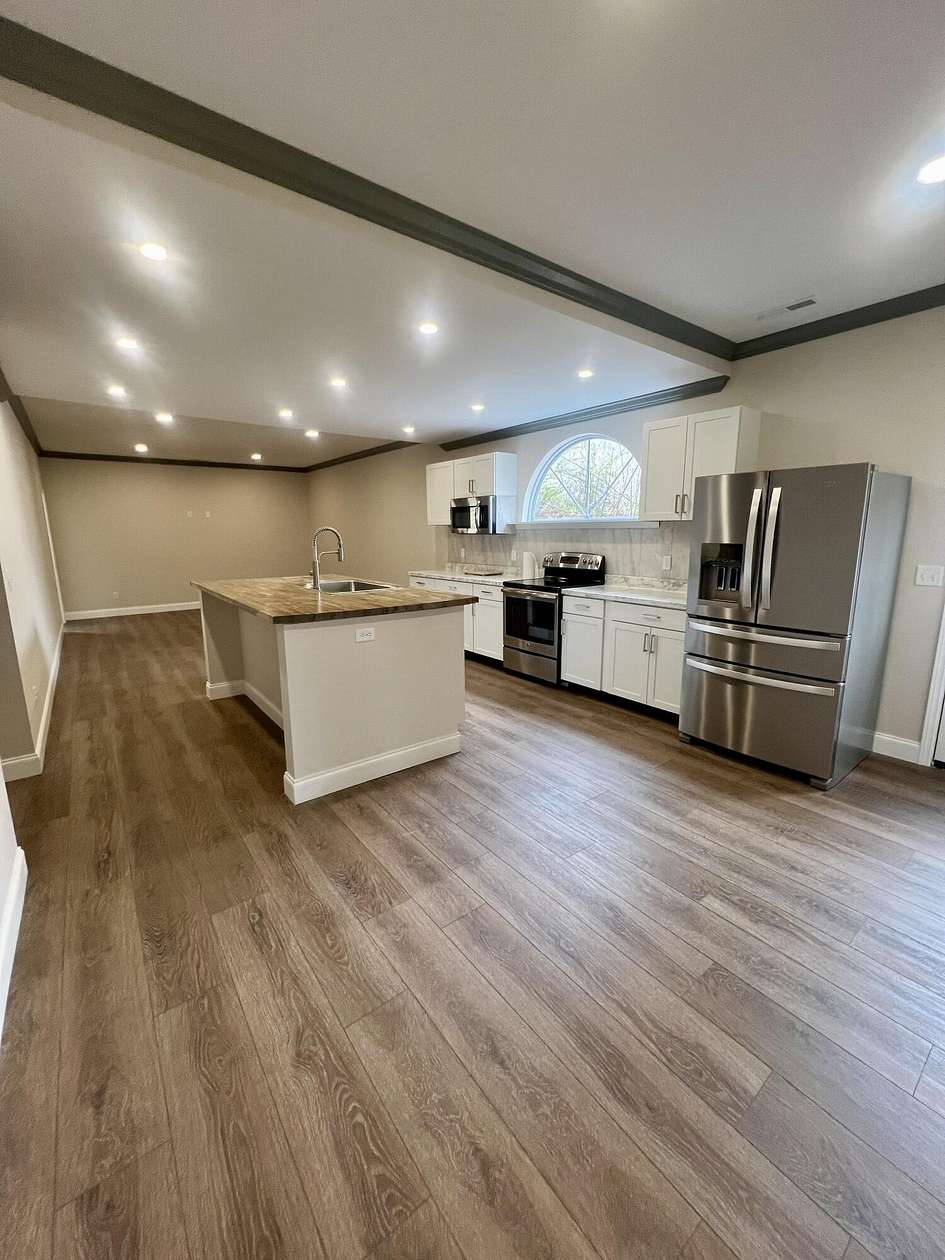 5.6 Acres of Land with Home for Sale in Ringgold, Georgia