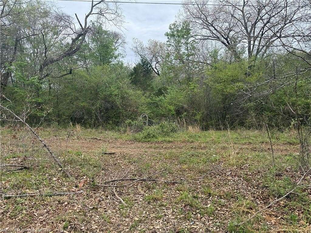 5 Acres of Residential Land for Sale in Van Buren, Arkansas