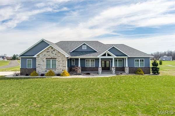 2 Acres of Land with Home for Sale in Edwardsville, Illinois