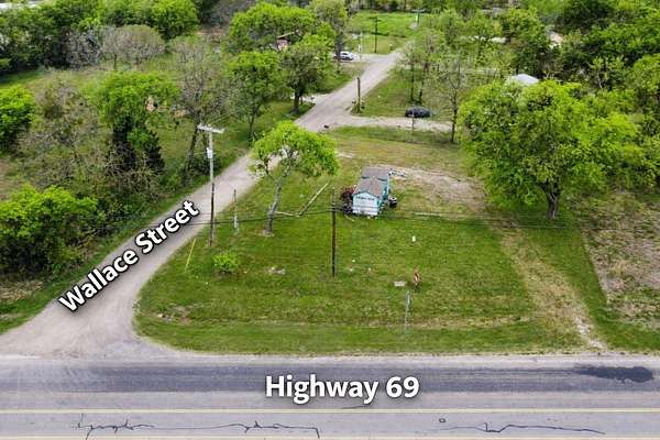 0.25 Acres of Mixed-Use Land for Sale in Lone Oak, Texas
