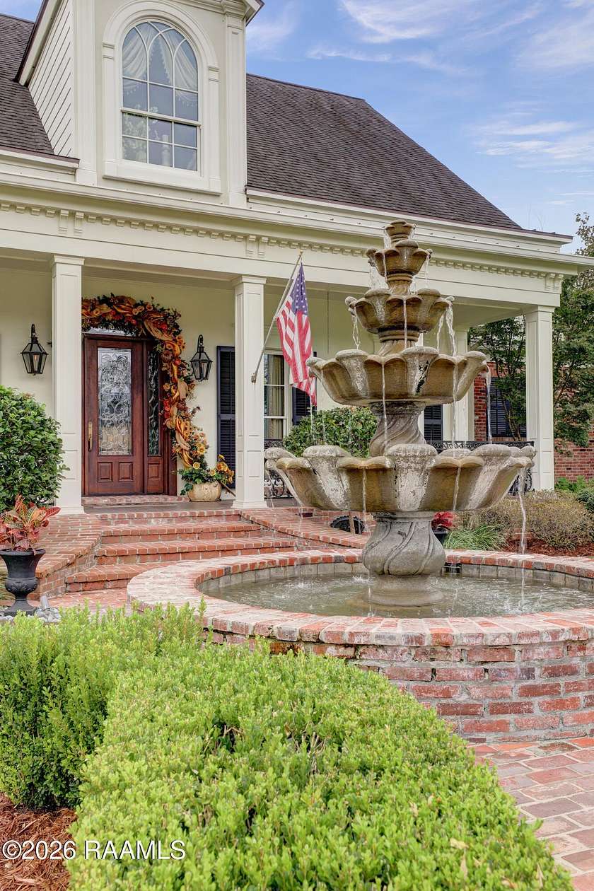 2 Acres of Land with Home for Sale in Lafayette, Louisiana