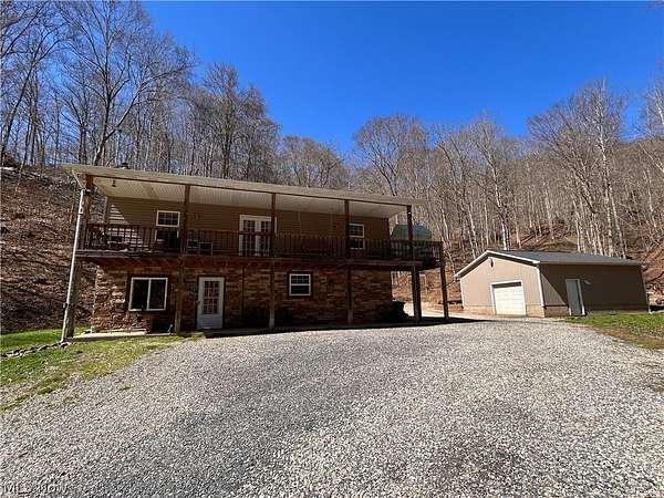 45.6 Acres of Recreational Land with Home for Sale in Duck, West Virginia