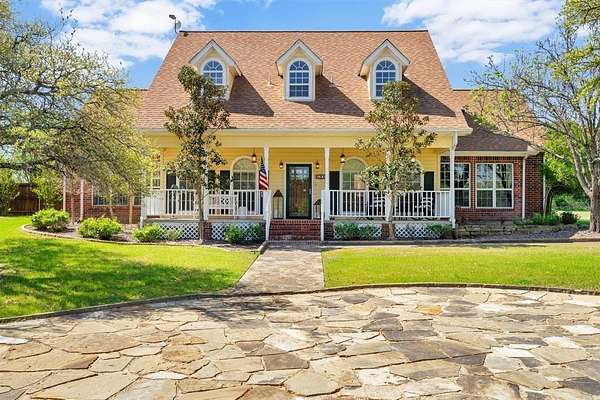 8 Acres of Land with Home for Sale in Azle, Texas