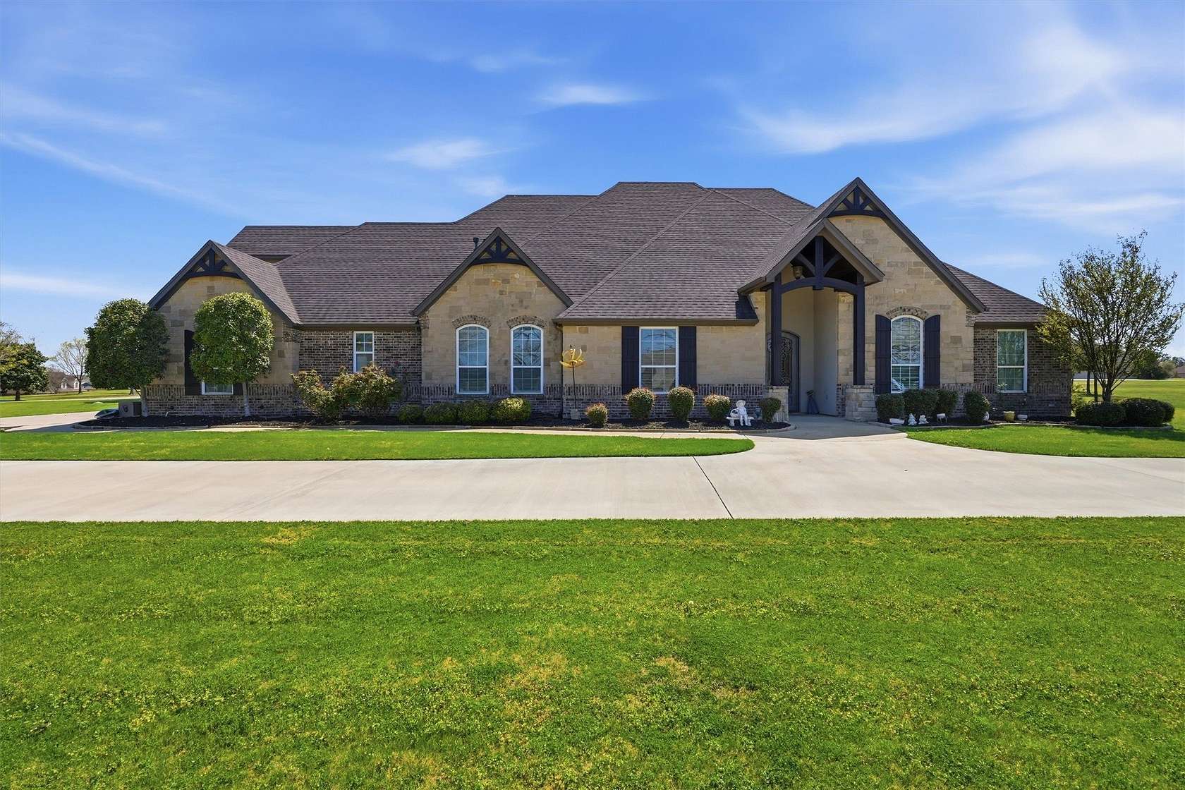 2 Acres of Land with Home for Sale in Granbury, Texas
