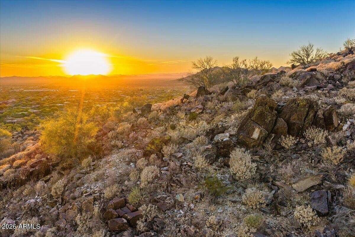 2.46 Acres of Residential Land for Sale in Carefree, Arizona