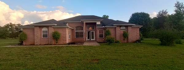 5 Acres of Land with Home for Sale in Murfreesboro, Tennessee