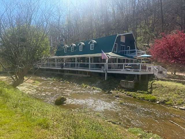 12.3 Acres of Land with Home for Sale in Franklin, Tennessee