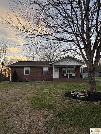 1.86 Acres of Land with Home for Sale in Horse Cave, Kentucky