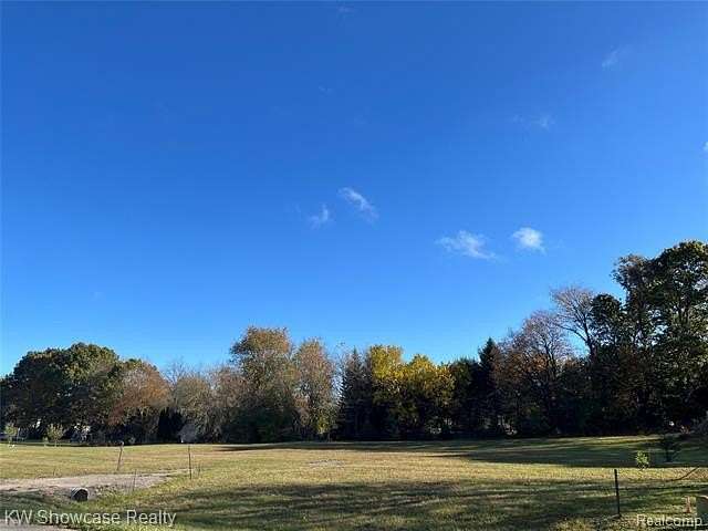 1 Acre of Residential Land for Sale in White Lake, Michigan