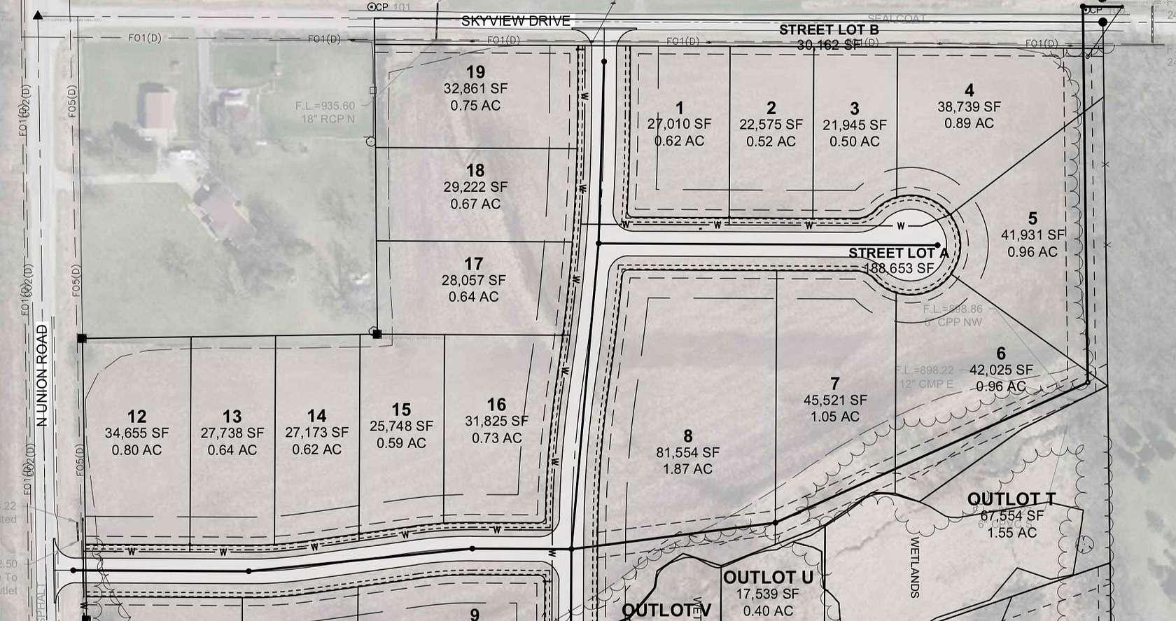 0.67 Acres of Residential Land for Sale in Cedar Falls, Iowa