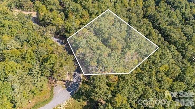 1 Acre of Residential Land for Sale in Spruce Pine, North Carolina