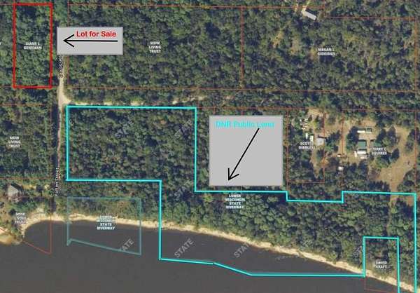 0.89 Acres of Residential Land for Sale in Lone Rock, Wisconsin