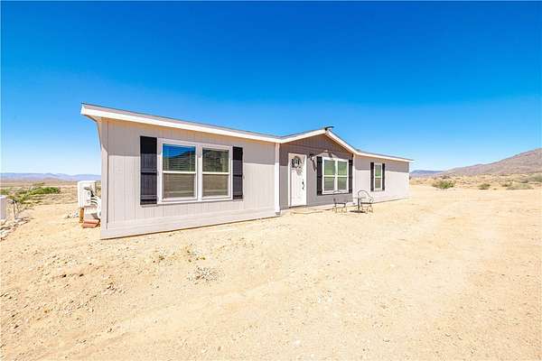 4.55 Acres of Land with Home for Sale in Kingman, Arizona