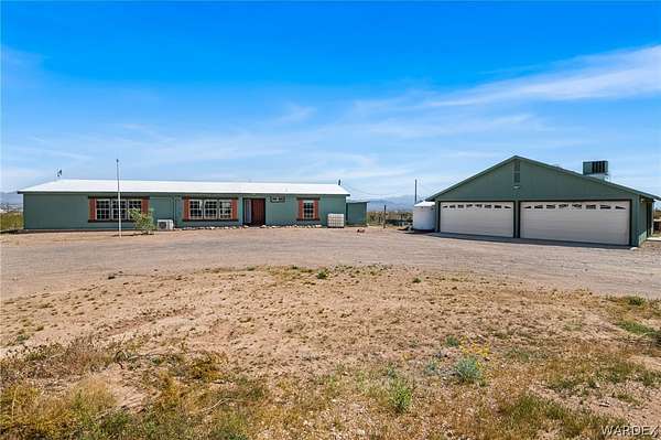 2.35 Acres of Land with Home for Sale in Golden Valley, Arizona