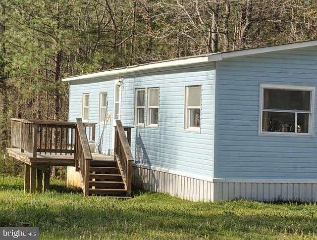 1.5 Acres of Land with Home for Sale in Bumpass, Virginia