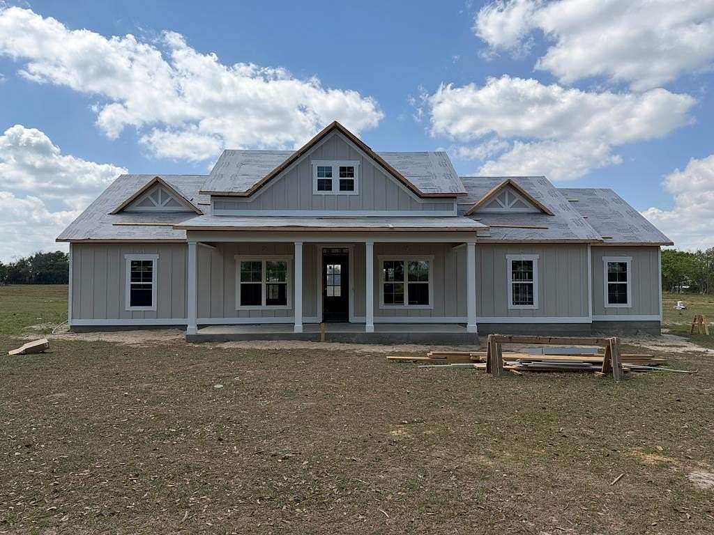 2.17 Acres of Land with Home for Sale in Ray City, Georgia