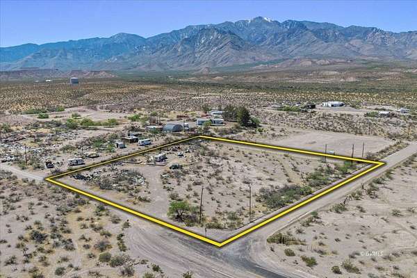 2 Acres of Residential Land for Sale in Safford, Arizona