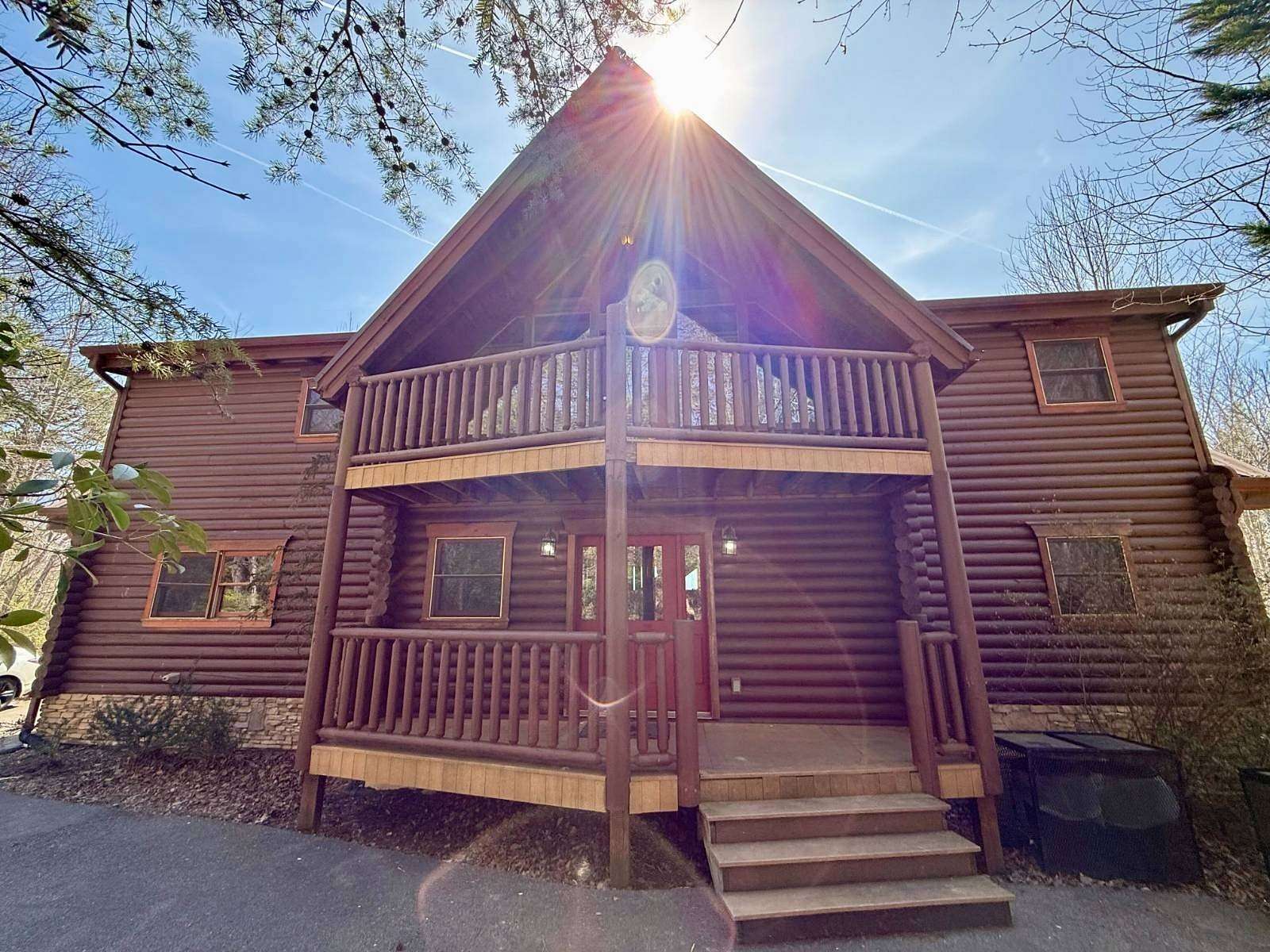 1.87 Acres of Land with Home for Sale in Gatlinburg, Tennessee