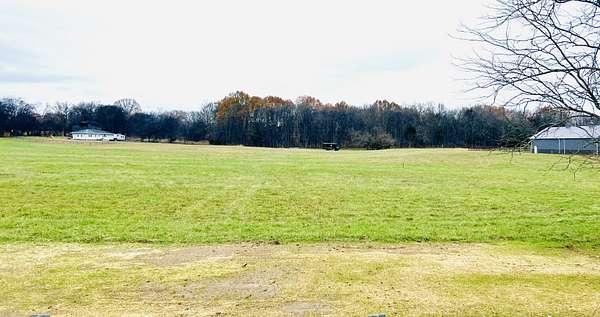 8.6 Acres of Land for Sale in Lebanon, Tennessee
