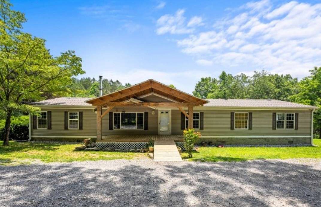 4.36 Acres of Land with Home for Sale in Gruetli-Laager, Tennessee