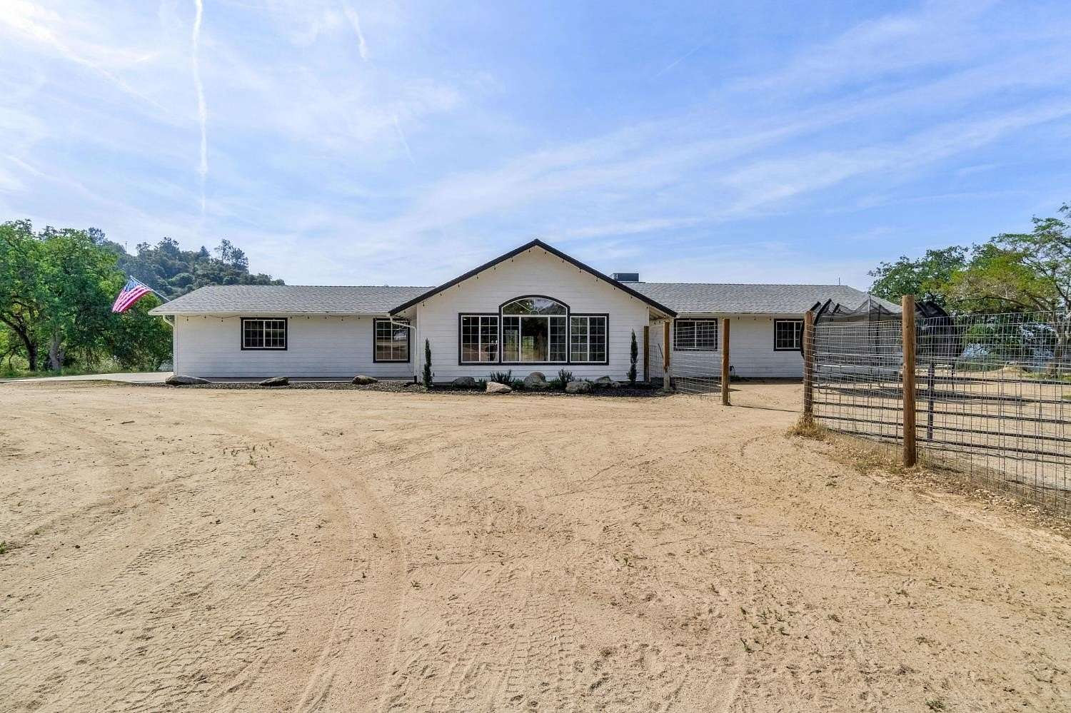 5.13 Acres of Land with Home for Sale in Prather, California
