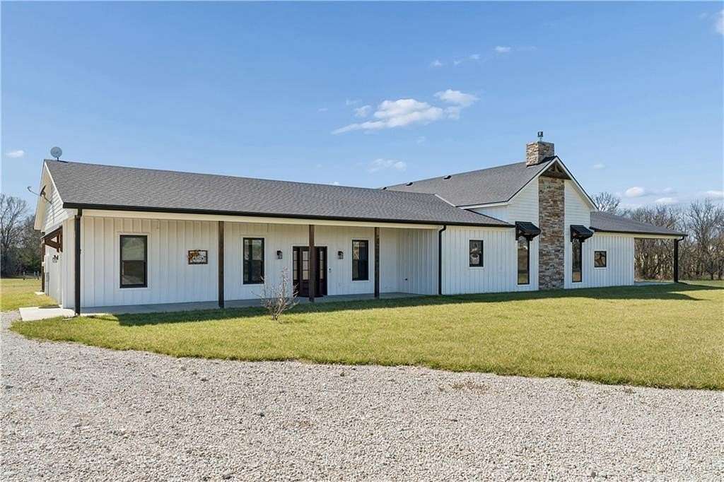 20.3 Acres of Land with Home for Sale in Paola, Kansas