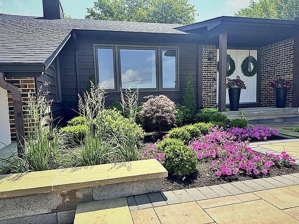 1.67 Acres of Land with Home for Sale in Decatur, Illinois