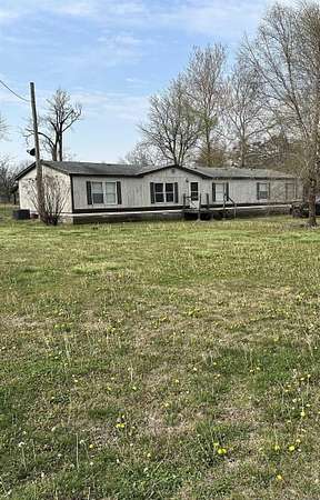 5 Acres of Land with Home for Sale in Earle, Arkansas