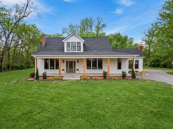 3 Acres of Land with Home for Sale in Gallatin, Tennessee