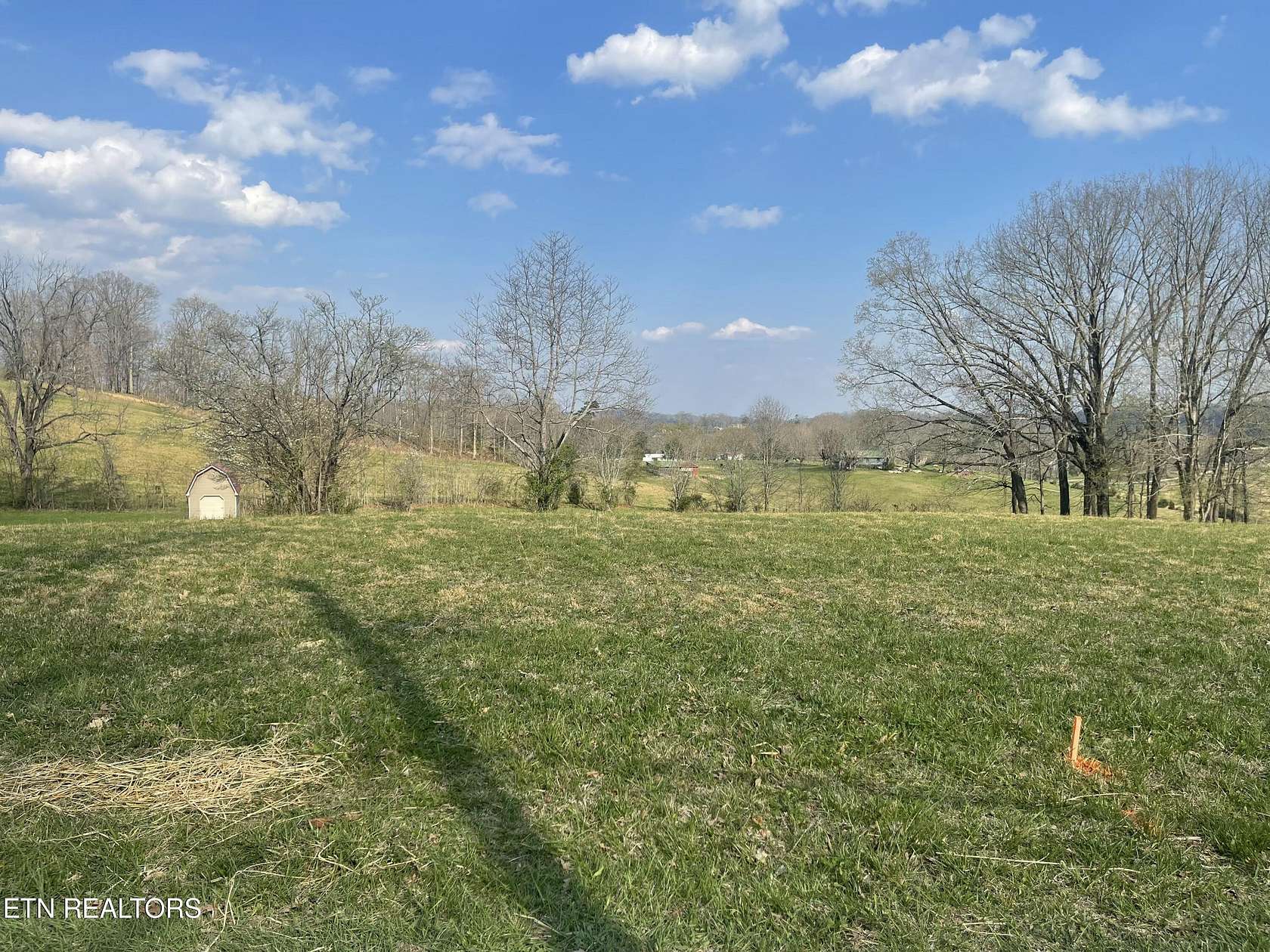 1.27 Acres of Residential Land for Sale in La Follette, Tennessee