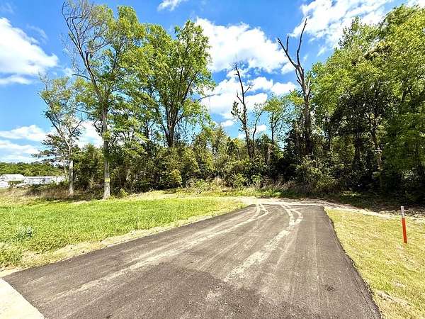 0.24 Acres of Commercial Land for Sale in Picayune, Mississippi