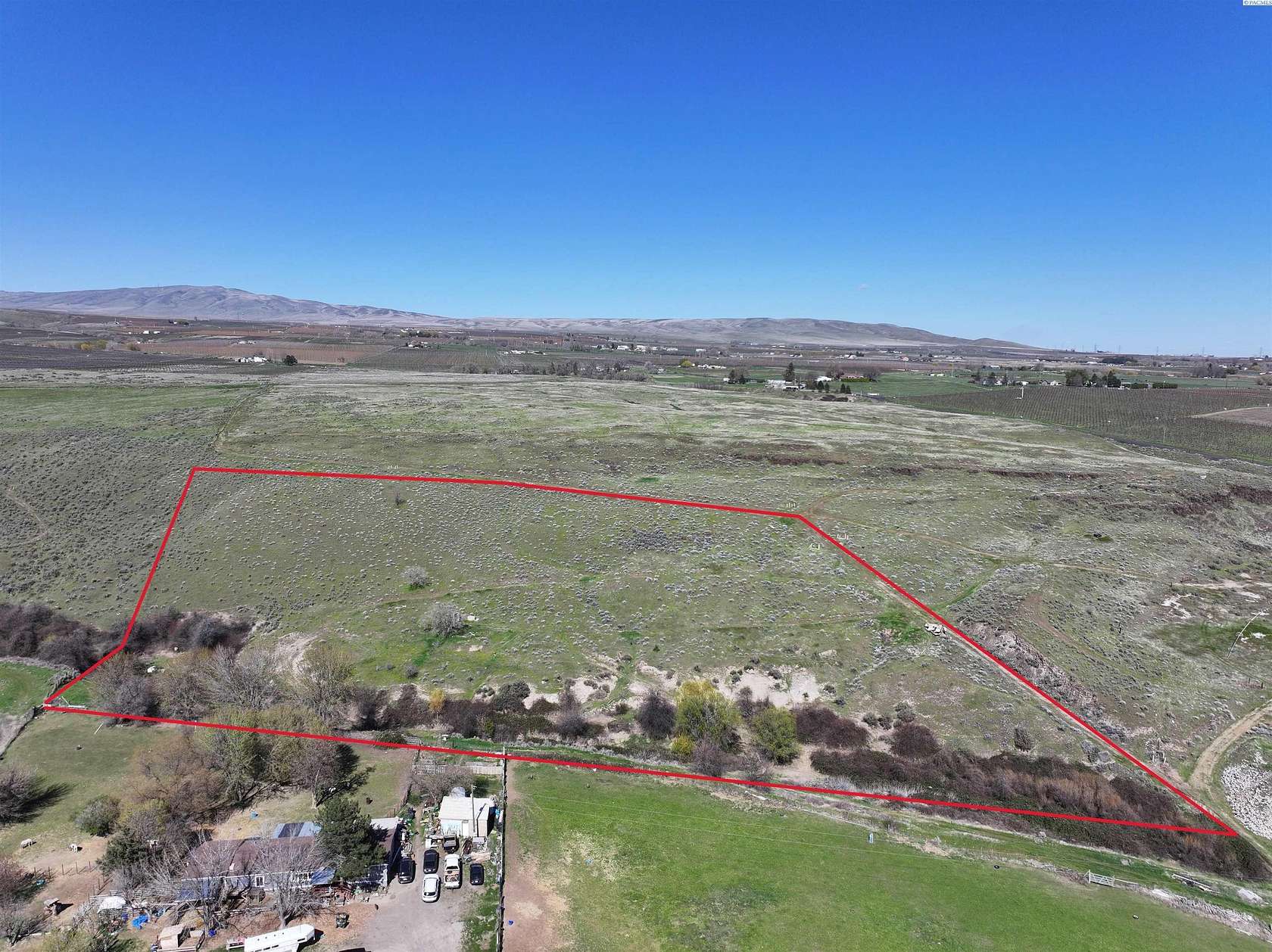 8.67 Acres of Residential Land for Sale in Benton City, Washington
