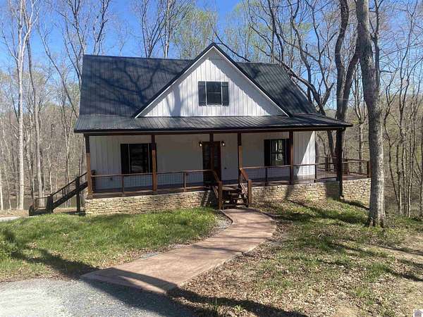 1.54 Acres of Land with Home for Sale in Cadiz, Kentucky