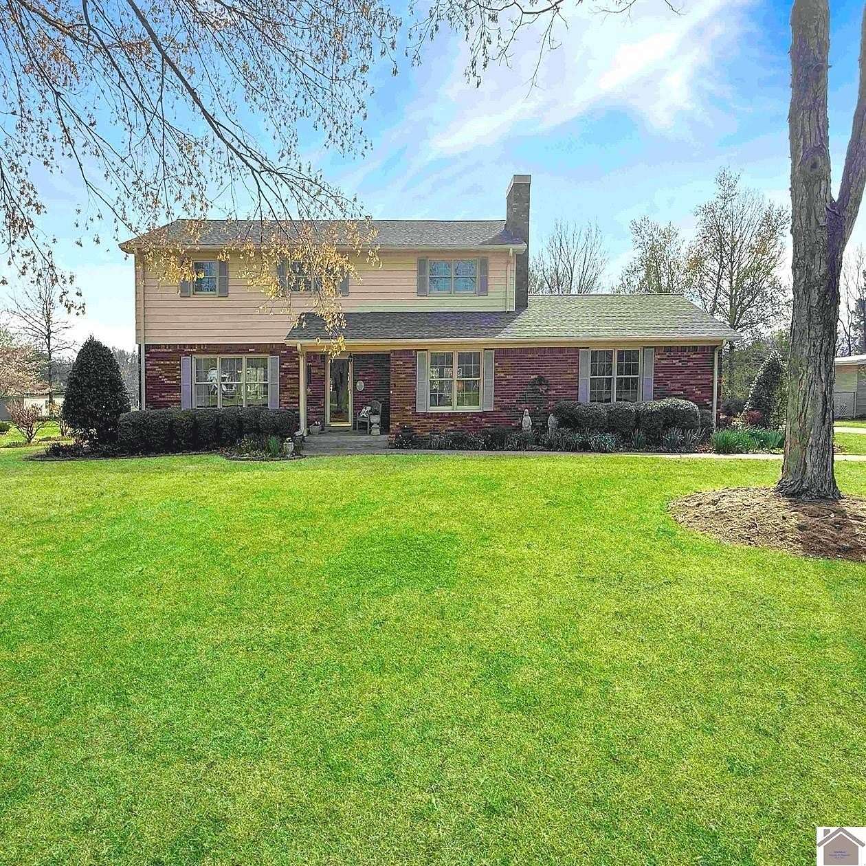 1.86 Acres of Land with Home for Sale in Murray, Kentucky