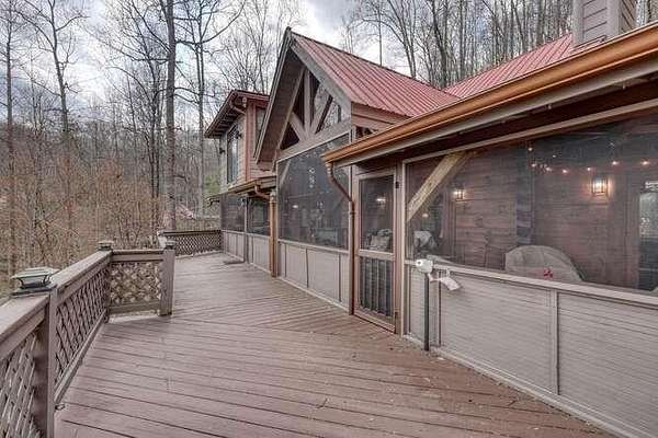 2.32 Acres of Land with Home for Sale in Blairsville, Georgia