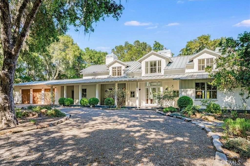 40 Acres of Agricultural Land with Home for Sale in Templeton, California